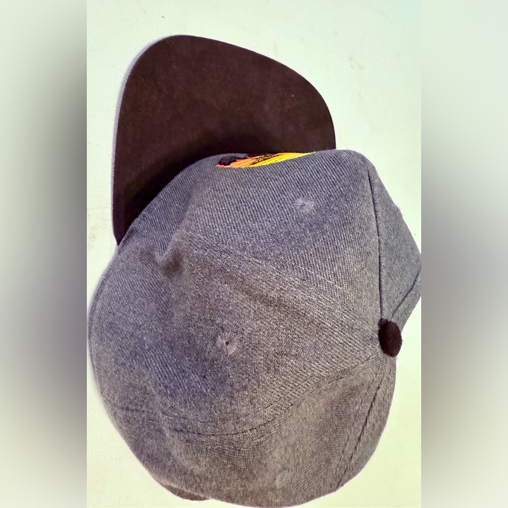 Disney Men's Black and Grey The Lion King Hat - Picture 2 of 8